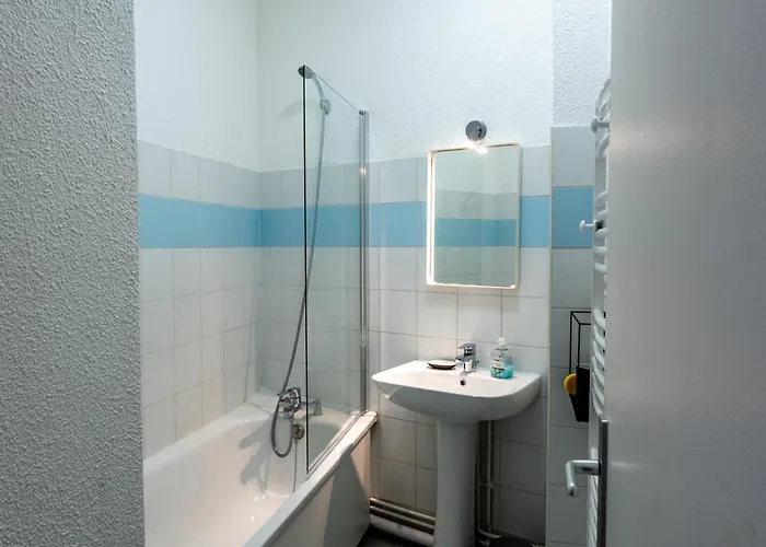 Apartment Capstay Le Lys - - Centre - Serenity