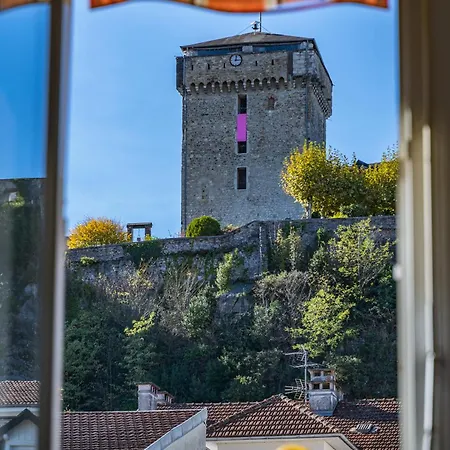 Le Lys- T3 Tout Equipé, Vue Imprenable Sur Le Château De Apartamento